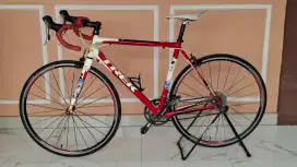 Rare!! 2012 Trek Alpha One Series 1.2 Roadbike sepeda RB