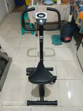 Sepeda Statis Exercise Bike Spinning Bike