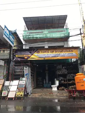 Ruko Tiga lantai lokasi strategis pusat denpasar