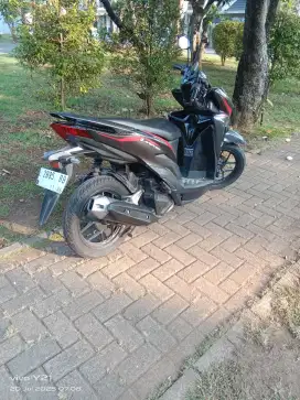 Di jual spd mtr vario125 thn 2018 akhir hrg 16.2 barang mulus,