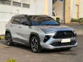 Dp minim Yaris Cross GR Hybrid S HV TSS 2023 two tone new toyota