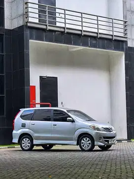 DP 19JT // TOYOTA AVANZA S 1.5 AT 2008