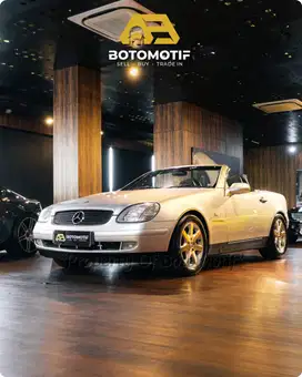 Mercedes-Benz SLK230 Kompressor R170 Silver On Red 1997