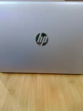 Laptop hp 430 gen8 core i5 8/256