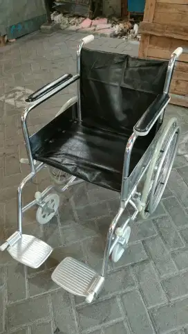 Kursi Roda Gea medical second bagus normal