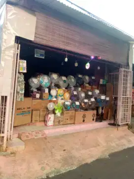 Letak rumah perbatasan perumahan Daan Mogot Estate.