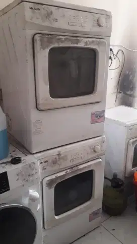 Mesin cuci, pengering, laundry