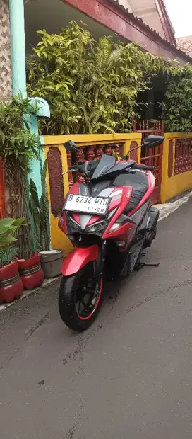 Di jual aerox non ABS th 2018,di Bintaro pdk aren