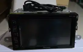 Head Unit mobil Pioneer AVH-290BT (Bekas brio 7inch)