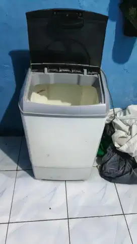 Mesin cuci Arashi Mini 4,5Kg