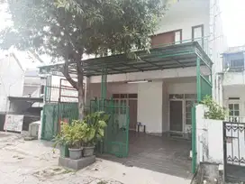 Rumah 2 Lantai di Pesanggrahan Permai Dekat Toll Petukangan Busway