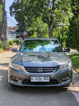 Honda Accord VTI-L 2014