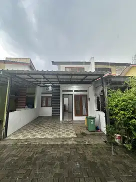 Rumah dijual Cluster Benda Baru Pamulang Serua Semi Furnish Siap Huni