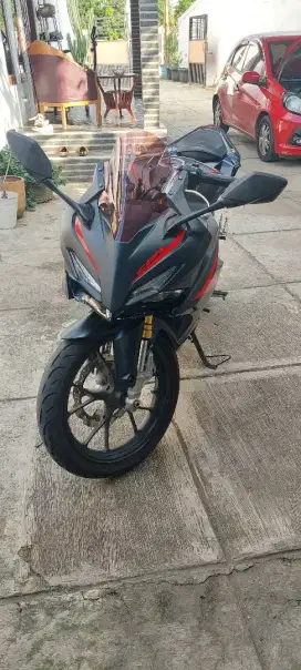 Dijual Honda CBR 150