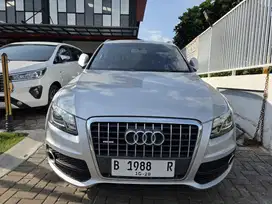 Audi Q5 2.0 T Fsi matic Tangan Pertama kondisi mulus silver metalik