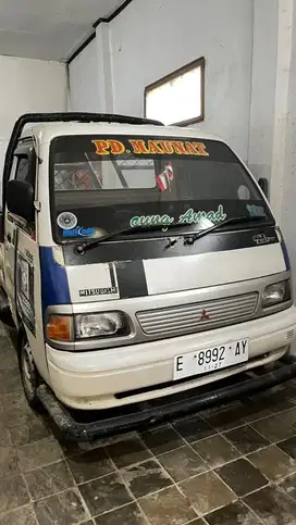 Mobil Pickup Mitsubishi