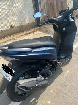 Dijual Cepat Motor Yamaha Lexi. Surat lengkap. Bonus aksesoris Yamaha