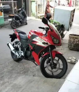 Honda CBR 2015 Cantik