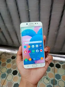 Samsung J7 Plus 4/32 no minus harga net