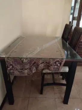 Jual Meja Makan Keluarga