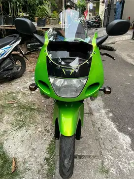 NINJA RR OLD 2011