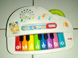 Piano Edukasi Fisher-Price
