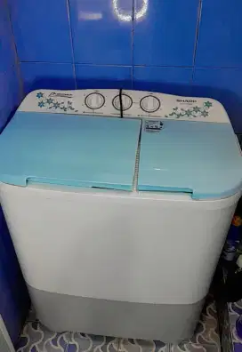 Dijual cepat Mesin Cuci 2 tabung merk sharp