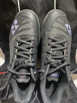 Sepatu Yonex Aerus Z Black Size 40