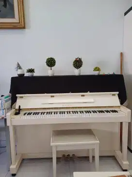 Piano Kawaii UM 21