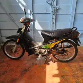 Suzuki Crystal 94