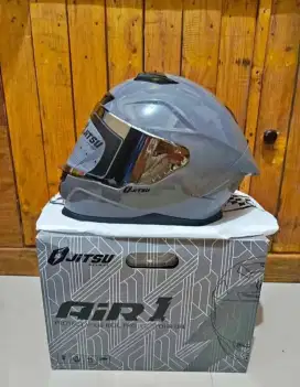 JUAL HELM MOTOR