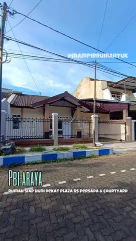 Rumah Siap huni dekat Plaza di Araya Malang