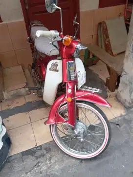 Honda c70 tahun 1978