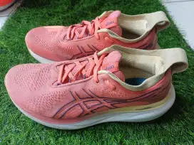 Asics gel nimbus 25