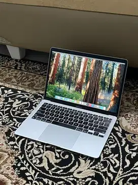 MacBook Air 2020 M1 8/256