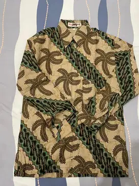 batik pria kondisi sangat bagus
