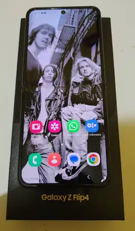 Samsung Z Flip 4 murah aja.. Bisa tt