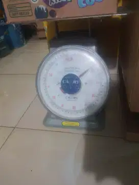 timbangan duduk camry 60 kg mulus