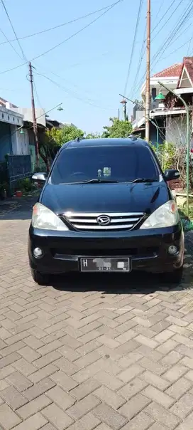 Jual daihatzu Xenia Li 1,0 plat Kendal atas nama sendiri 2006 manual