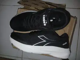 Sepatu Diadora, Running, Casual, Sepatu Pria