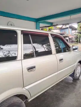 Toyota Kijang 2004 Bensin