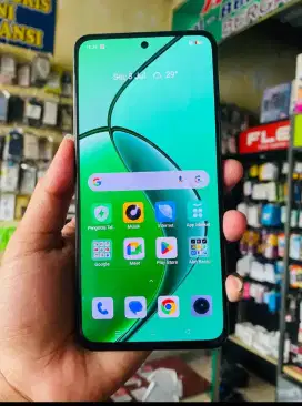 Handphone Realme 13 4G LikeNeww