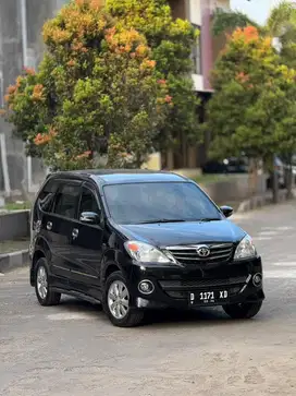 Dp 10jt avanza s mt 2011 Antik