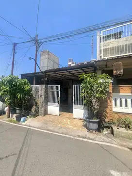 Rumah luas nyaman 2 lantai siap huni arjosari blimbing malang