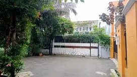 Rumah Mewah Asri di Jl Ampera Raya Cilandak Ps Minggu Jaksel