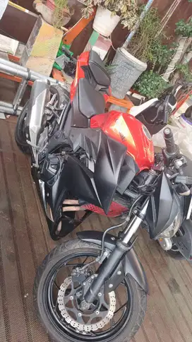 DIJUAL MOTOR KAWASAKI ZX-250
