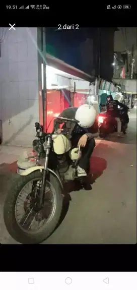 Gl 100 Custom British