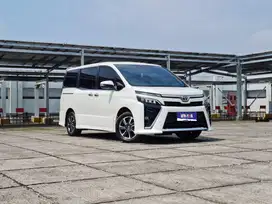 Toyota Voxy 2.0 Matic 2018 Km 94rb Tangan 1