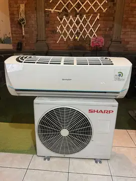 Dijual AC Sharp 1/2 PK