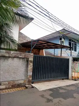 Rumah Asri di Jl Flamboyan 4 Duren Tiga Pancoran Jaksel